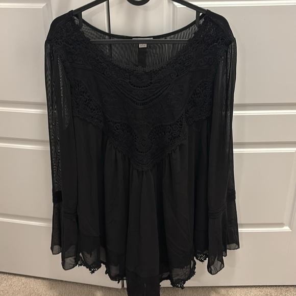 Vintage style Semi sheer Mesh embroidered crotchet flowy Top Sz L - Picture 8 of 16